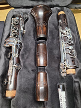 Load image into Gallery viewer, LIKE NEW Backun Q Series (2nd Generation) Clarinets