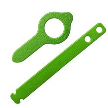 Load image into Gallery viewer, Key Leaves Oboe Key Props