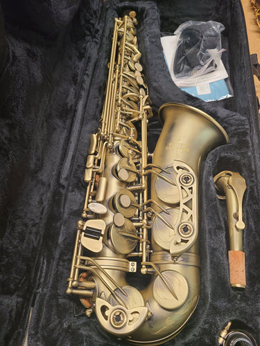 B-STOCK Buffet 400 Series Alto Saxophone, Antique-Matte Finish