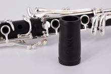 Load image into Gallery viewer, Royal Global Max Bb Clarinet