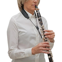 Load image into Gallery viewer, BG C23E Leather Elastic Strap for Clarinet