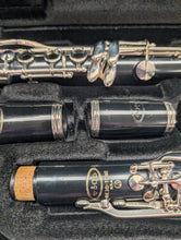 Load image into Gallery viewer, USED Vito 7212 Clarinet