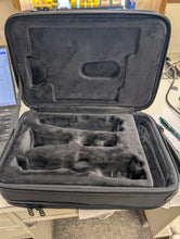 Load image into Gallery viewer, Backun Professional Single Bb Clarinet Backpack Case