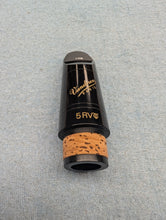 Load image into Gallery viewer, USED Vandoren 5RV Lyre Clarinet Mouthpiece