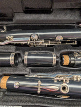 Load image into Gallery viewer, USED Vito 7212 Clarinet