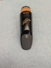 Load image into Gallery viewer, USED Vandoren 5RV Lyre Clarinet Mouthpiece