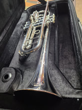 Load image into Gallery viewer, LIKE NEW Shires Q Series Professional Bb Trumpet- Q10S