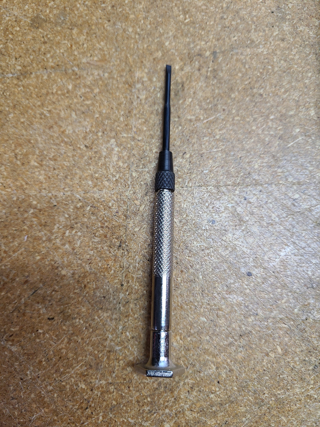 Fox Screwdriver