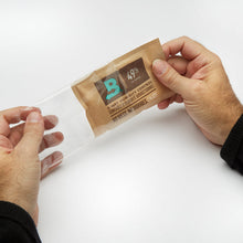 Load image into Gallery viewer, Boveda Packs for wooden instruments- 49% Size 70